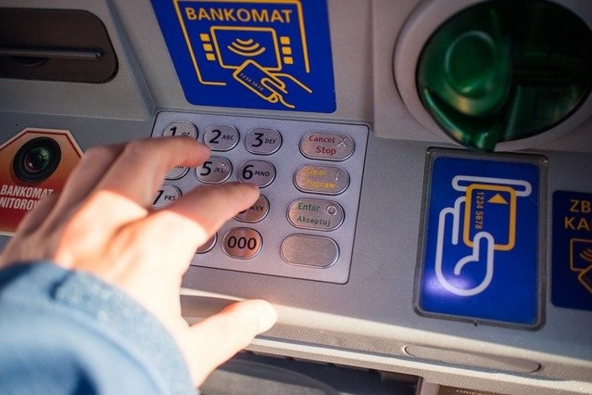 Si usas este método para sacar dinero, puedes detectar el tipo del teclado.